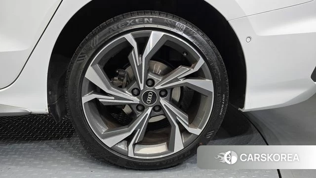 Audi A3 (8Y) id 4243362 из Кореи 13