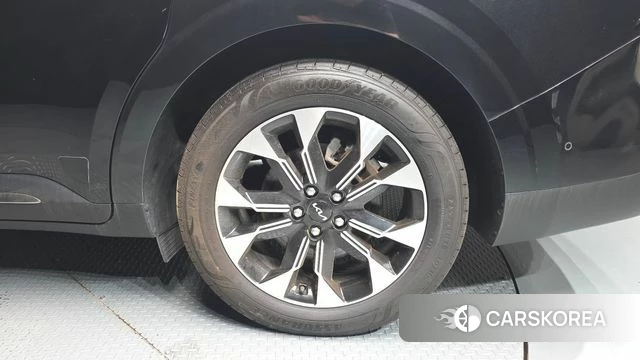 Kia Carnival 4th generation id 4506245 из Кореи 13