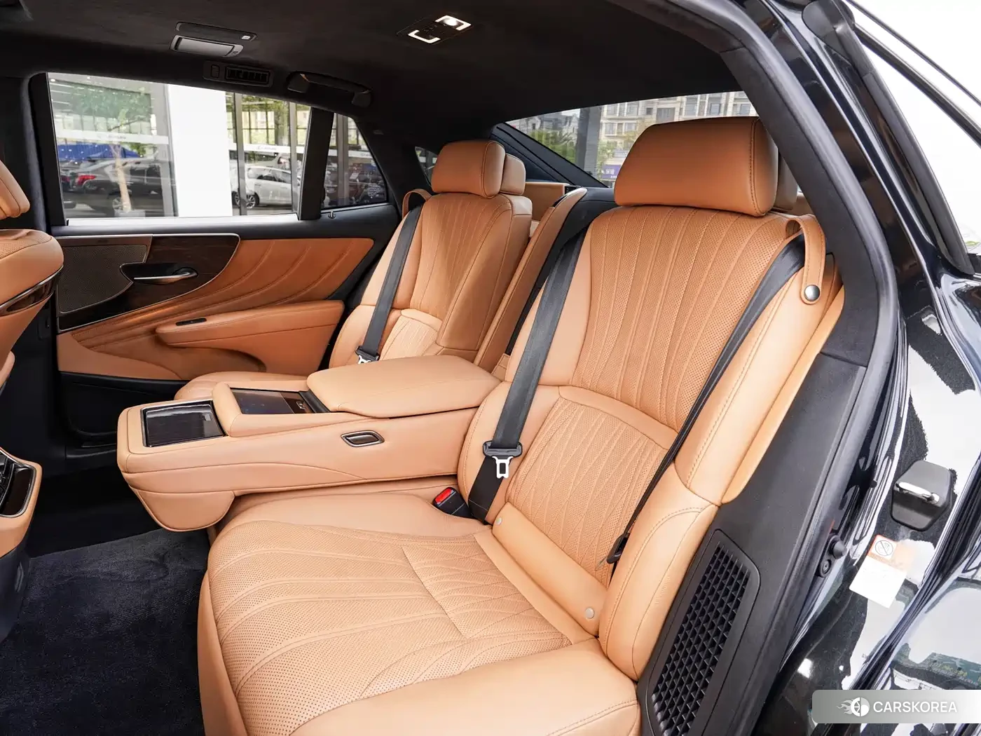 Lexus LS id 4583743 из Китая 13