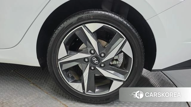 Hyundai Avante (CN7) id 4343884 из Кореи 13