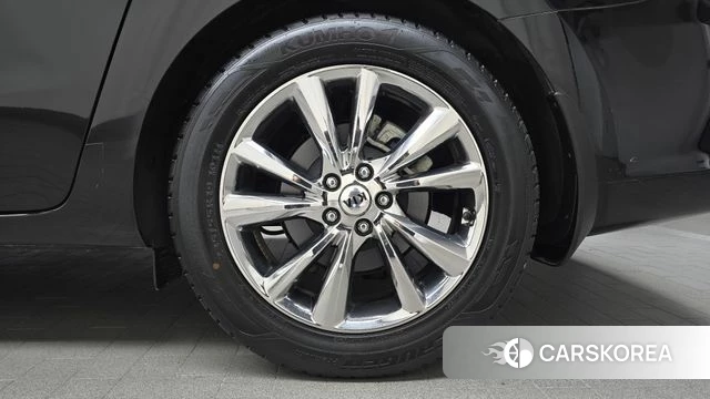 Kia The New Carnival id 4476951 из Кореи 13