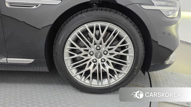 Genesis G90 id 4495624 из Кореи 13
