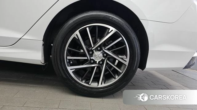 Hyundai Sonata New Rise id 4377822 из Кореи 13