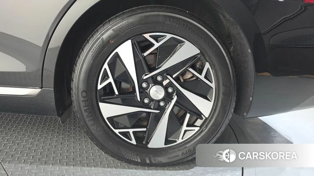 Hyundai The New Grandeur IG Hybrid id 4712181 из Кореи 13