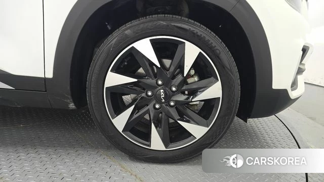Kia Seltos id 4541406 из Кореи 13