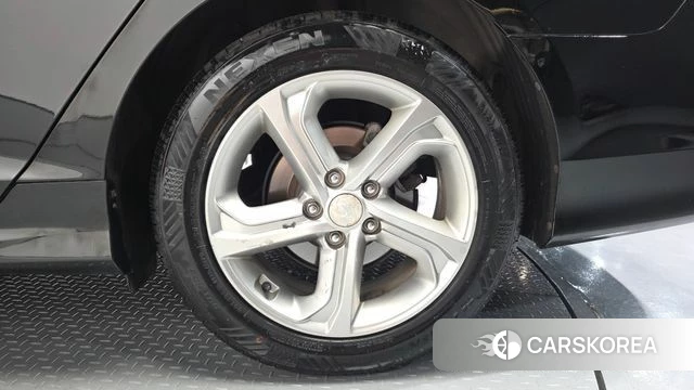 Hyundai Sonata New Rise id 4557821 из Кореи 13