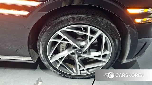 Genesis G90 (RS4) id 4223611 из Кореи 13