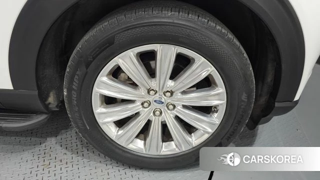 Ford Explorer 6th Generation id 4535842 из Кореи 13