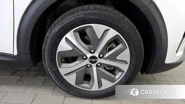 Kia Niro Plus id 4401418 из Кореи 13