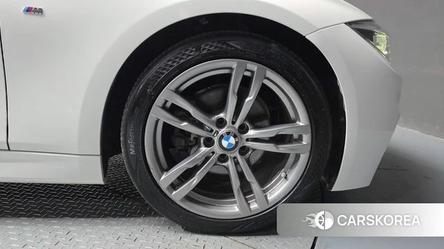 BMW 3 Series (F30) id 4520898 из Кореи 13