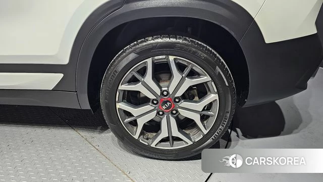 Kia Seltos id 4389589 из Кореи 13