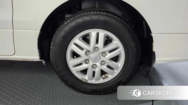 Hyundai The New Grand Starex id 4849200 из Кореи 13