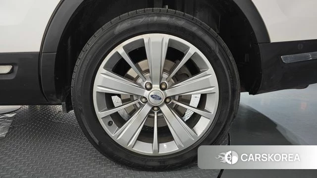 Ford Explorer id 4245853 из Кореи 13