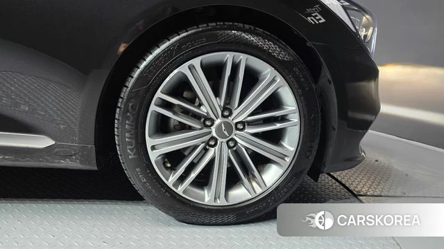 Genesis G80 id 4447693 из Кореи 13