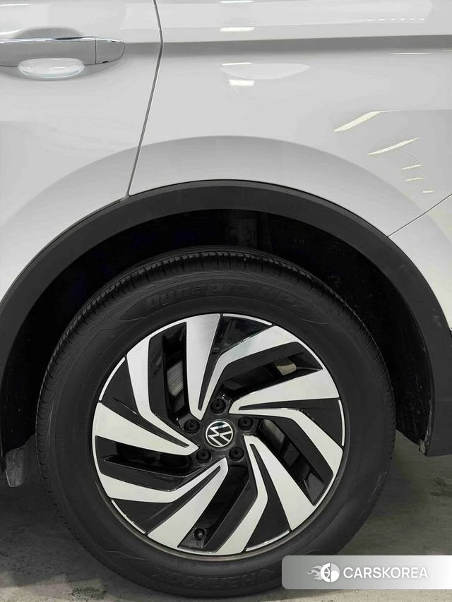 Volkswagen Tiguan L id 4257580 из Китая 13