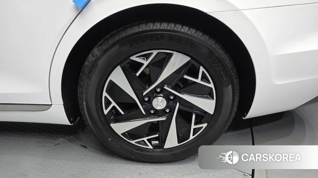 Hyundai The New Grandeur IG Hybrid id 4608556 из Кореи 13