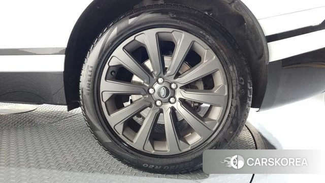 Land Rover Range Rover Velar id 4201712 из Кореи 13