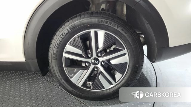 Kia The New Niro id 4250531 из Кореи 13