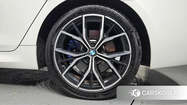 BMW 5 Series (G30) id 4726500 из Кореи 13