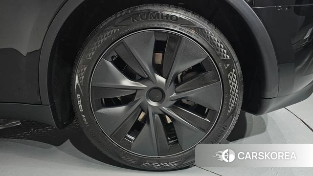 Tesla Model Y id 4505446 из Кореи 13
