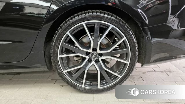 Audi A7 (4K) id 4187135 из Кореи 13