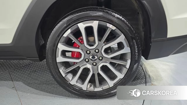 Ssangyong The New Torres id 4480345 из Кореи 13
