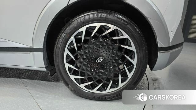 Hyundai Ionic 5 id 4631347 из Кореи 13