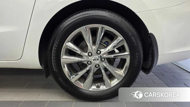 Kia The New Carnival id 4708685 из Кореи 13