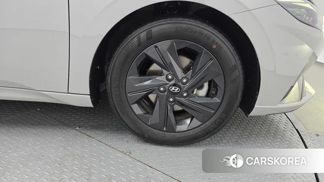 Hyundai Avante (CN7) id 4350838 из Кореи 13