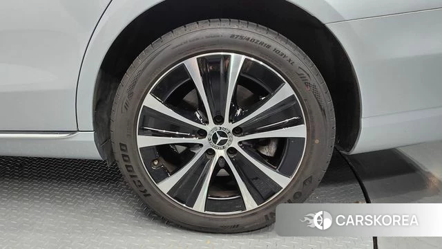 Mercedes-Benz E-Class W213 id 4736631 из Кореи 13