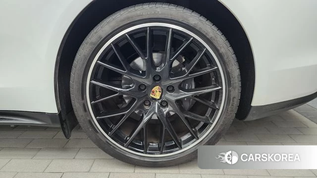 Porsche Panamera (971) id 4615310 из Кореи 13