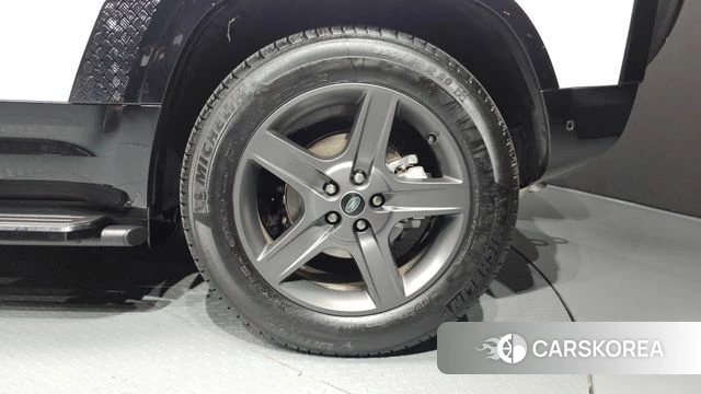 Land Rover Defender (L663) id 4834425 из Кореи 13