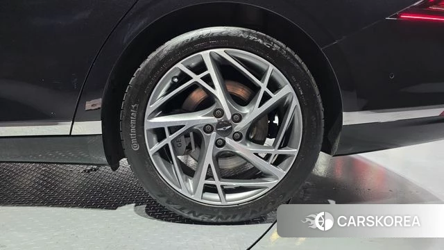 Genesis G90 (RS4) id 4603628 из Кореи 13