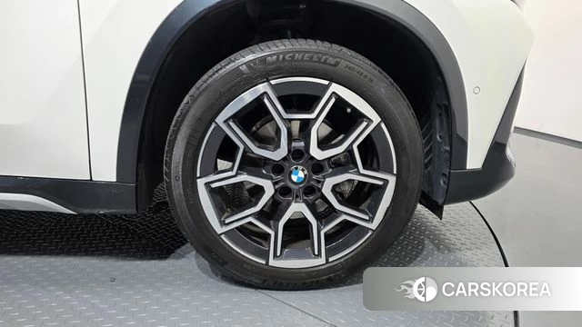 BMW X1 (U11) id 4474570 из Кореи 13