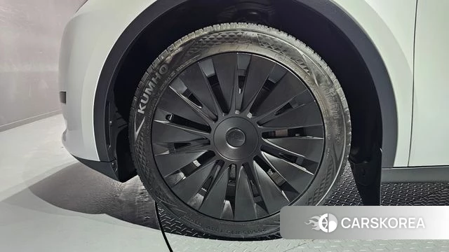 Tesla Model Y id 4623712 из Кореи 13