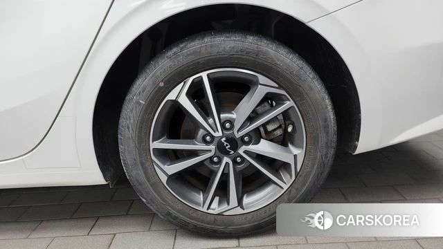 Kia The New K3 2nd generation id 4542138 из Кореи 13