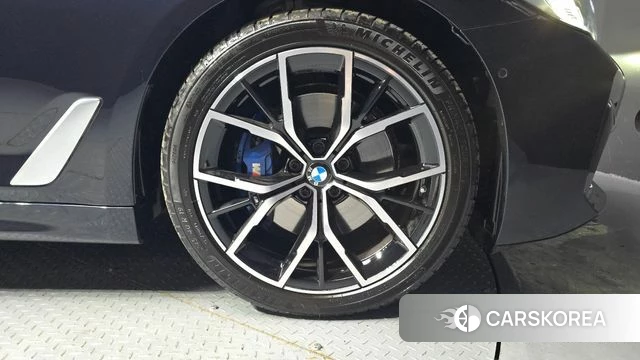 BMW 5 Series (G30) id 4382701 из Кореи 13
