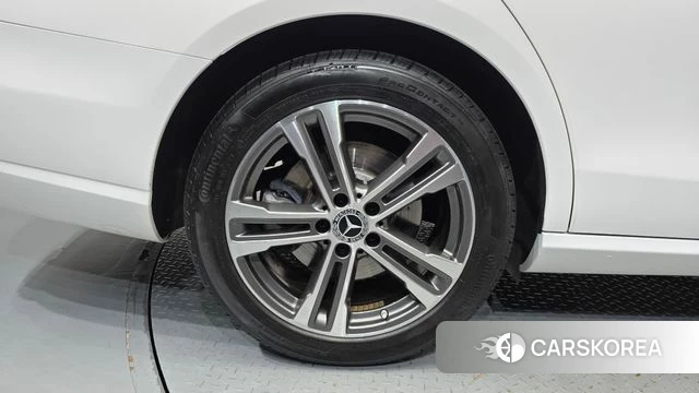 Mercedes-Benz E-Class W213 id 4707609 из Кореи 13