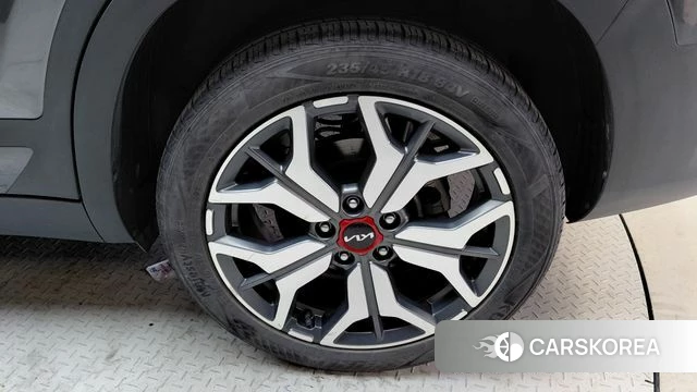 Kia Seltos id 4696962 из Кореи 13