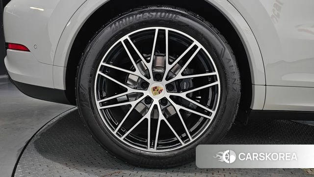 Porsche Cayenne (PO536) id 4863078 из Кореи 13