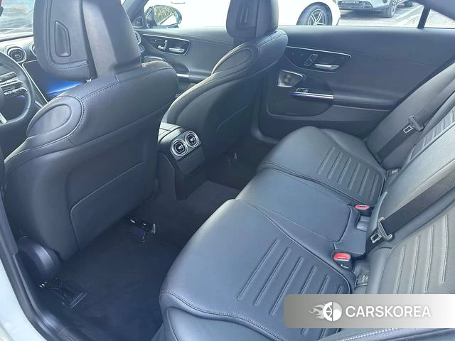 Mercedes-Benz Class C id 4277652 из Китая 13