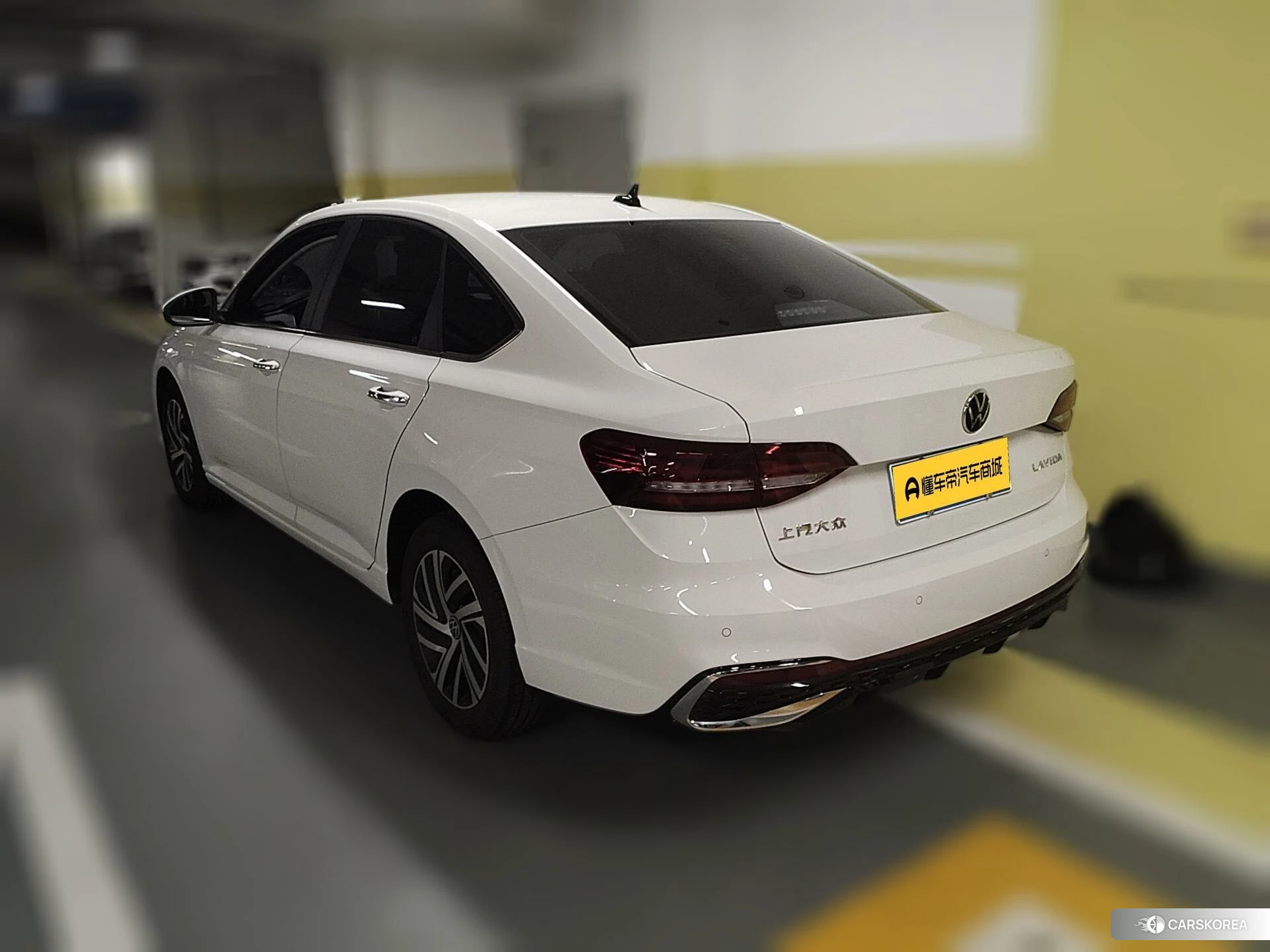 Volkswagen Lavida id 4440620 из Китая 13