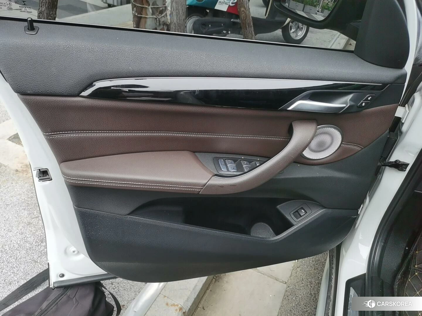 BMW X1 id 4515222 из Китая 13
