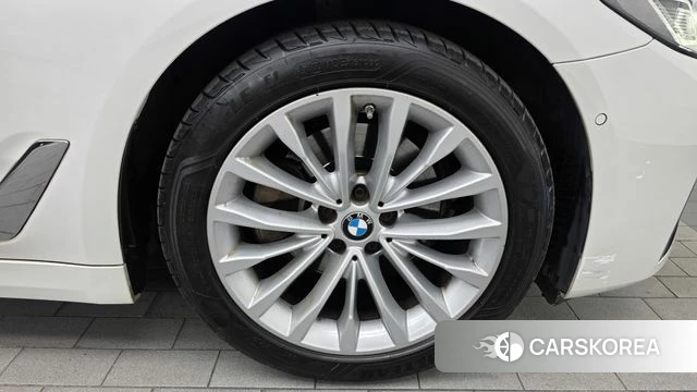 BMW 5 Series (G30) id 4784418 из Кореи 13
