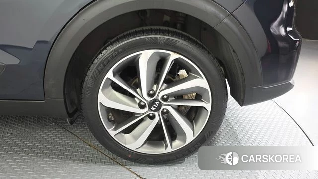 Kia Niro id 4471568 из Кореи 13