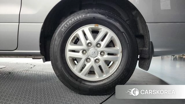 Hyundai The New Grand Starex id 4397634 из Кореи 13