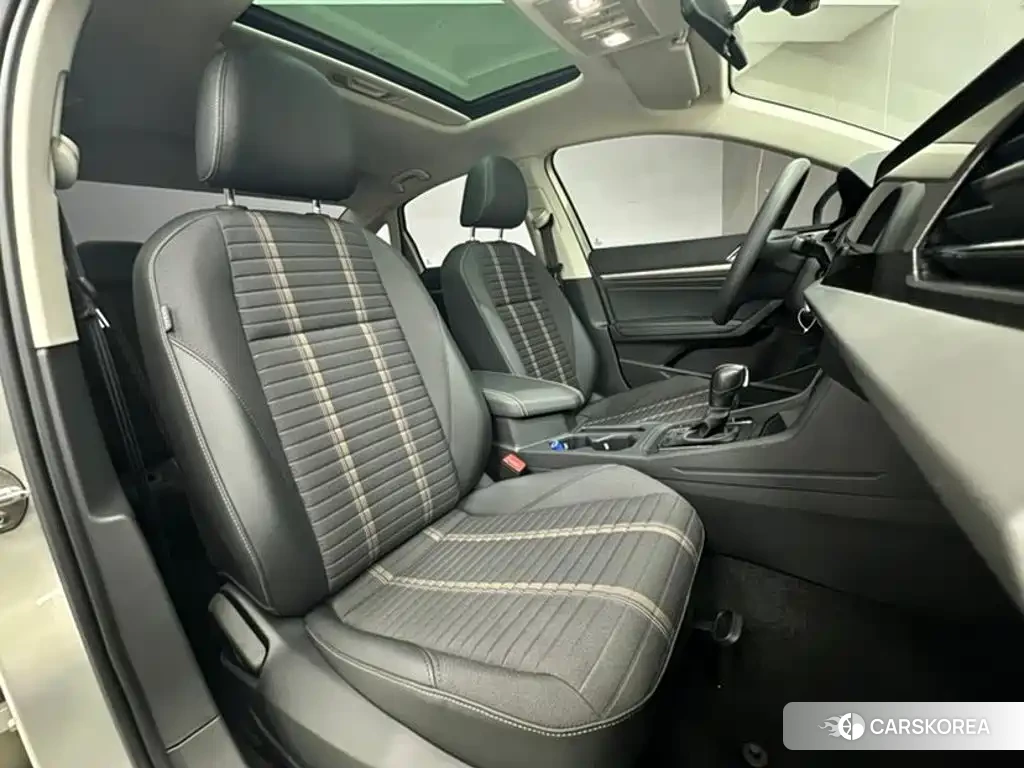 Volkswagen Lavida id 4622578 из Китая 13