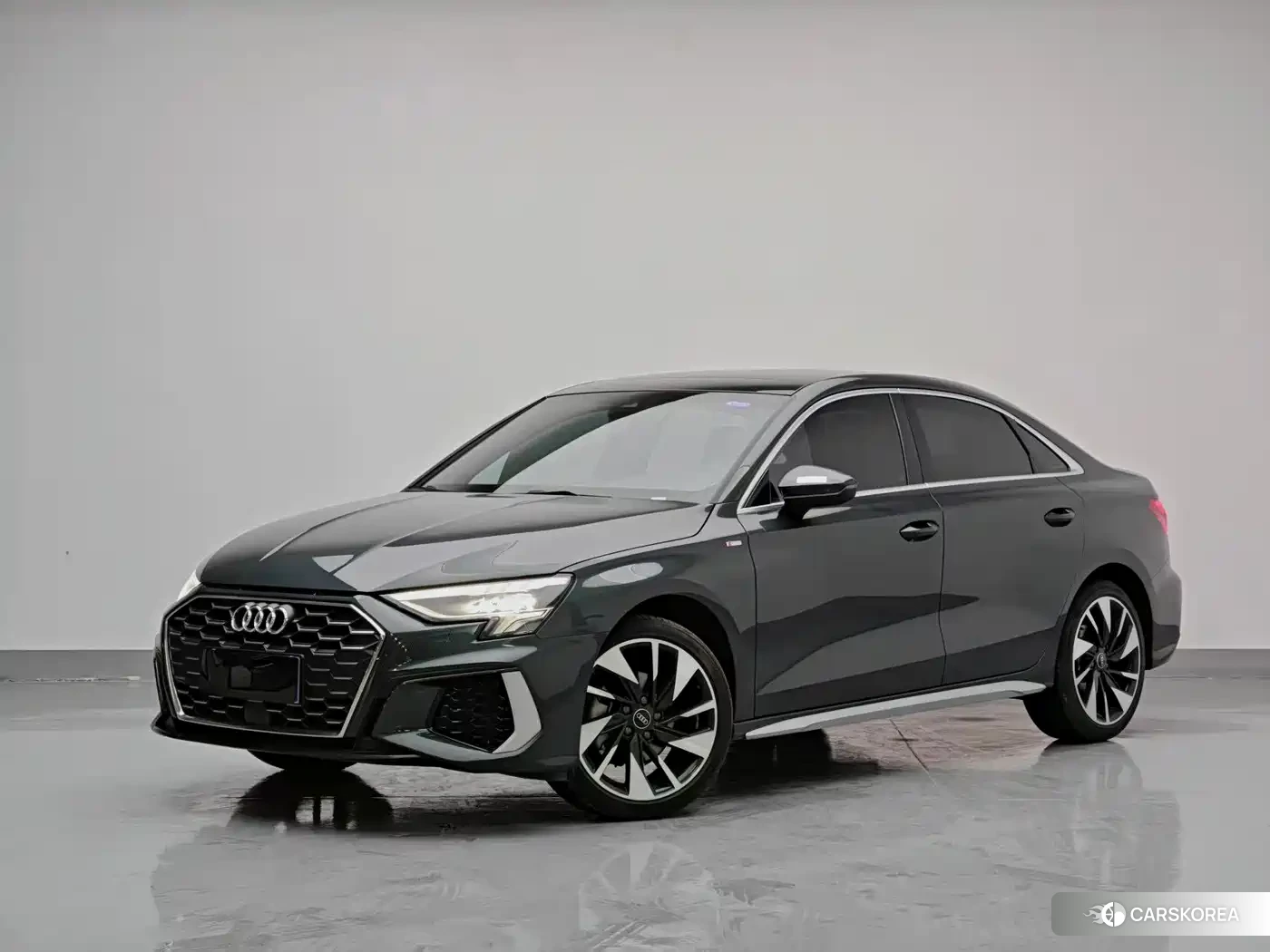 Audi A3 id 4545621 из Китая 13