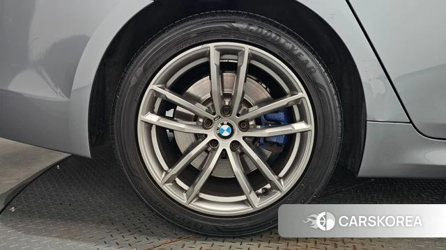 BMW 5 Series (G30) id 4882741 из Кореи 13