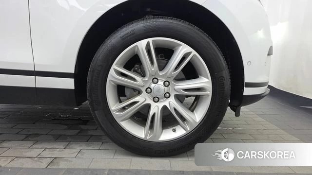 Land Rover Range Rover Velar id 4625855 из Кореи 13